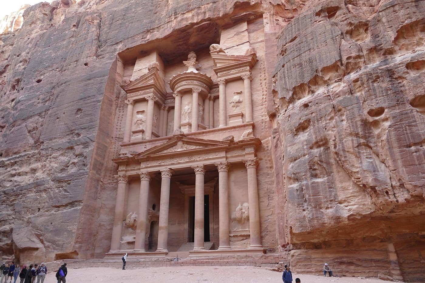 Petra et Wadi Rum — The Treasury (Al Khazneh) at Petra