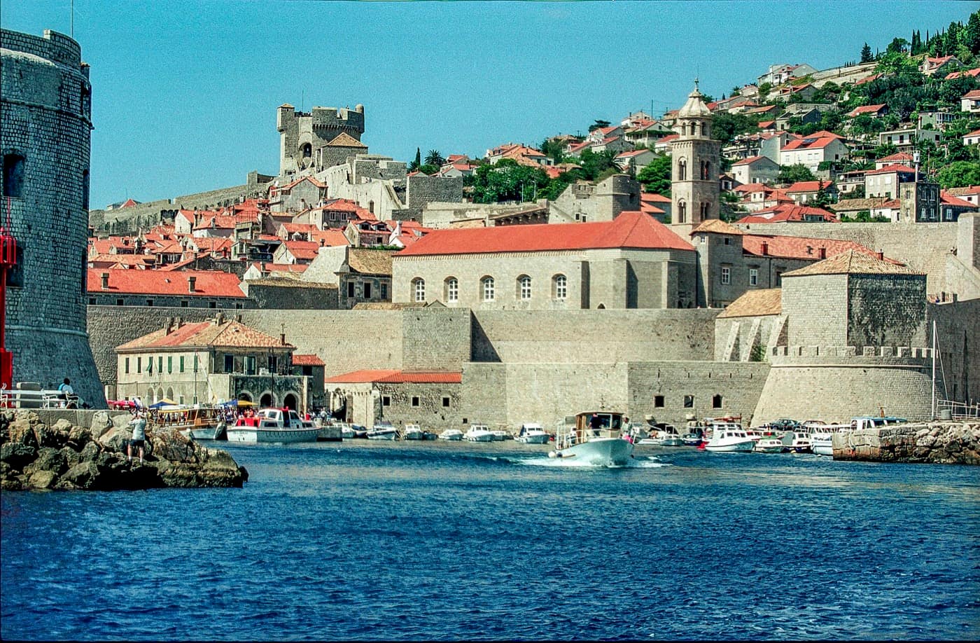 Dubrovnik — Old harbour, Dubrovnik 04 (js)