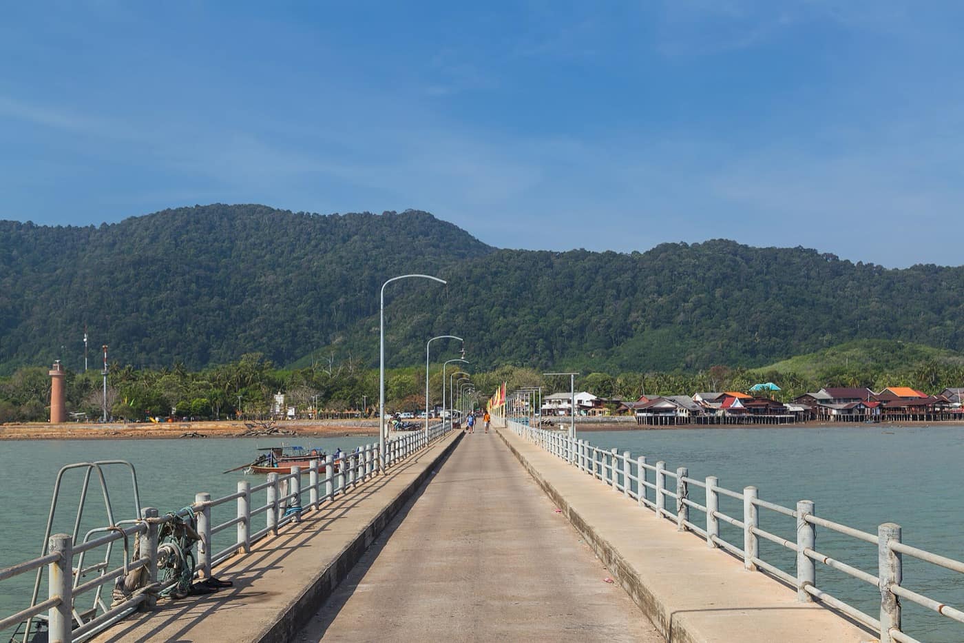Sud de la Thaïlande — Prowincja Krabi, Ko Lanta Yai, Molo w Starym Mieście Lanta