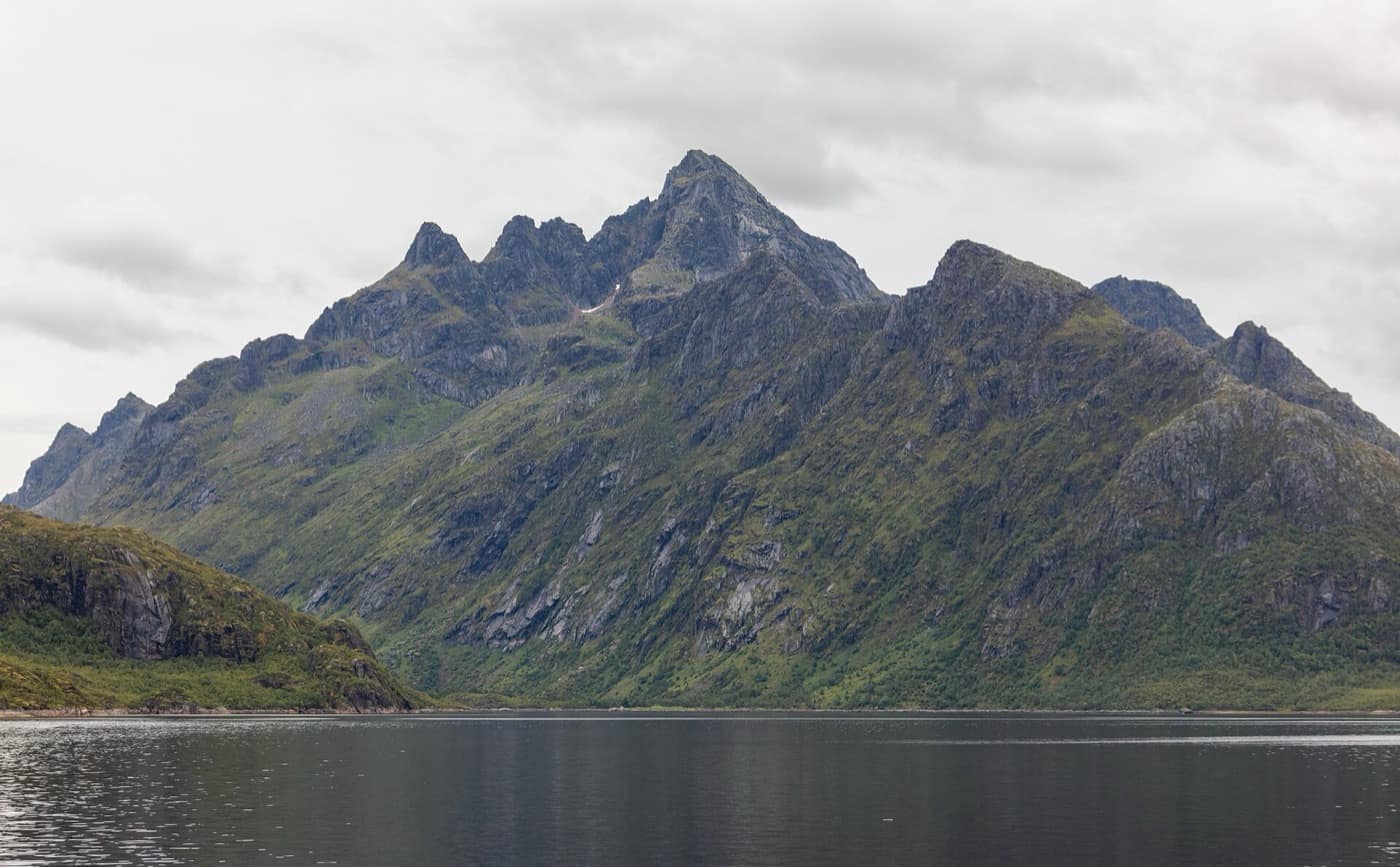 Îles Lofoten — Fiordo de Troll, Lofoten, Noruega